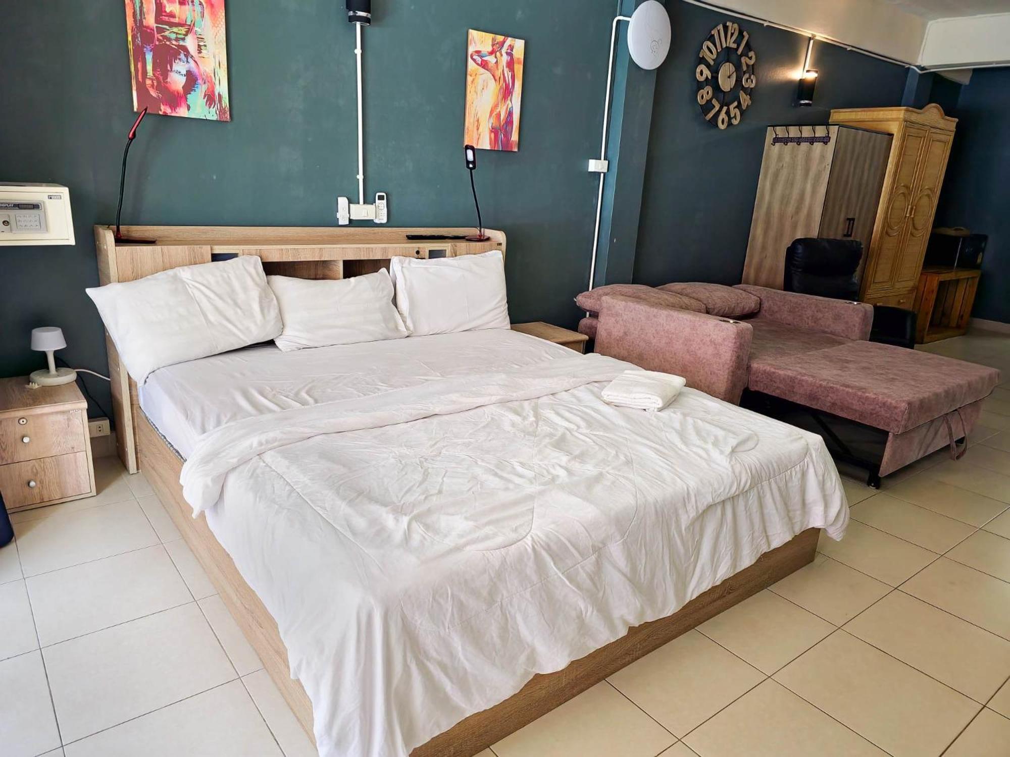 Nieuw Vlaanderen Bed & Breakfast Pattaya Exterior photo
